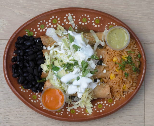 Chicken Flautas Ahogadas.