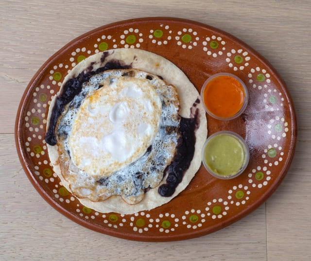 Huevo y Frijol (Egg and Beans).